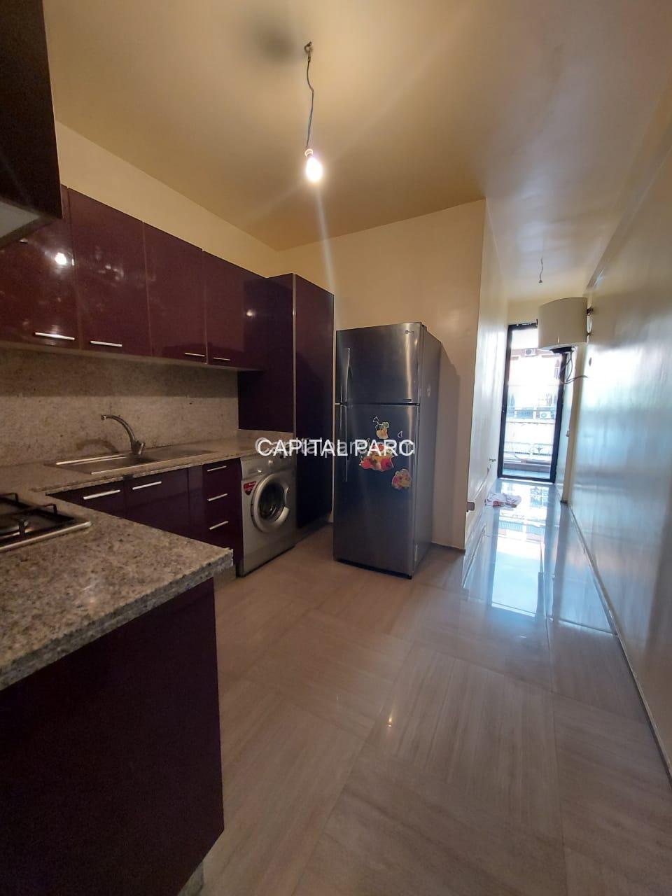 5B6B328B EFDA 422A B155 31B41FBF3AEB