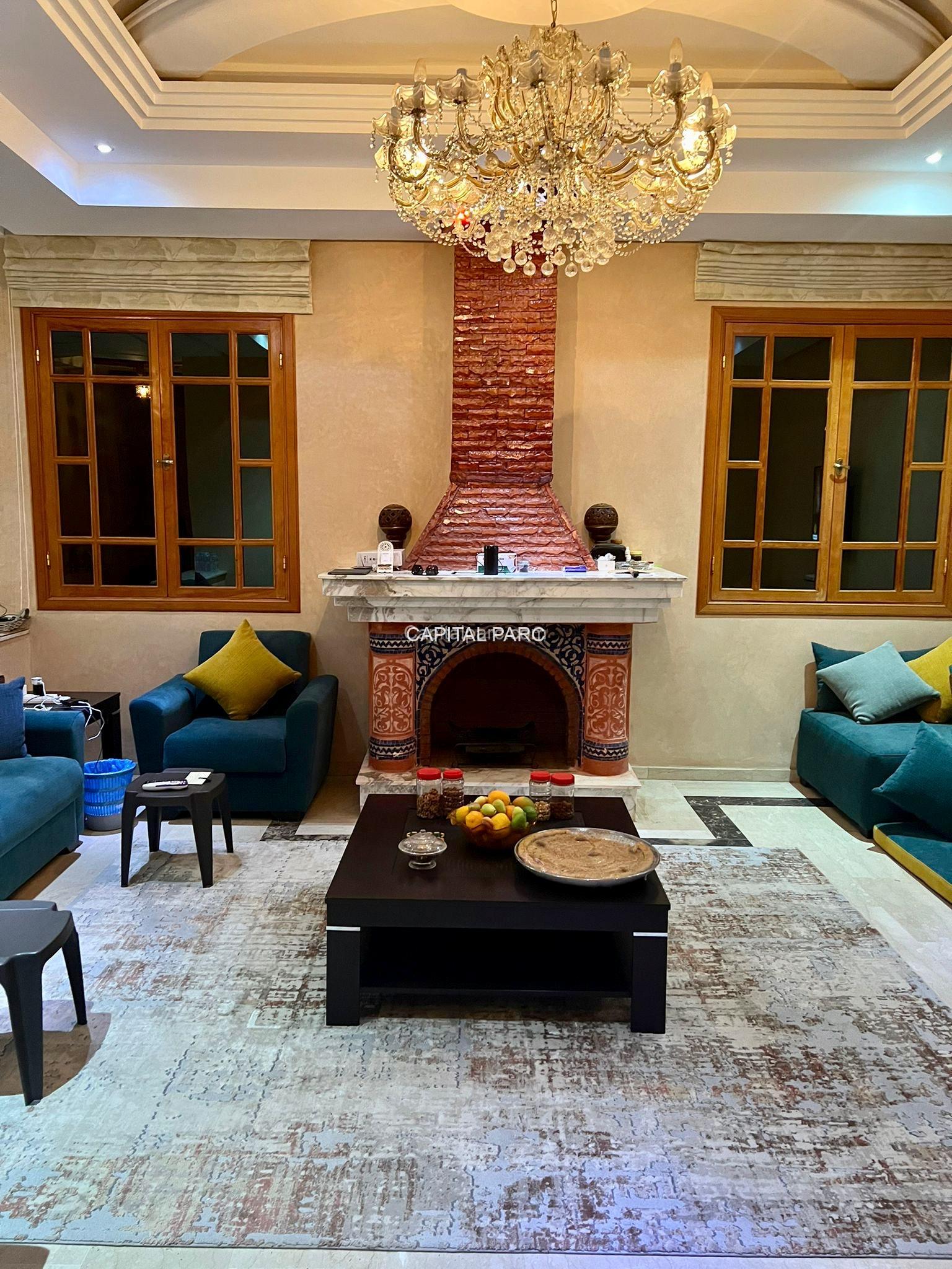 EB80CE7B D40E 43D3 A8F5 3DB66F3E3428