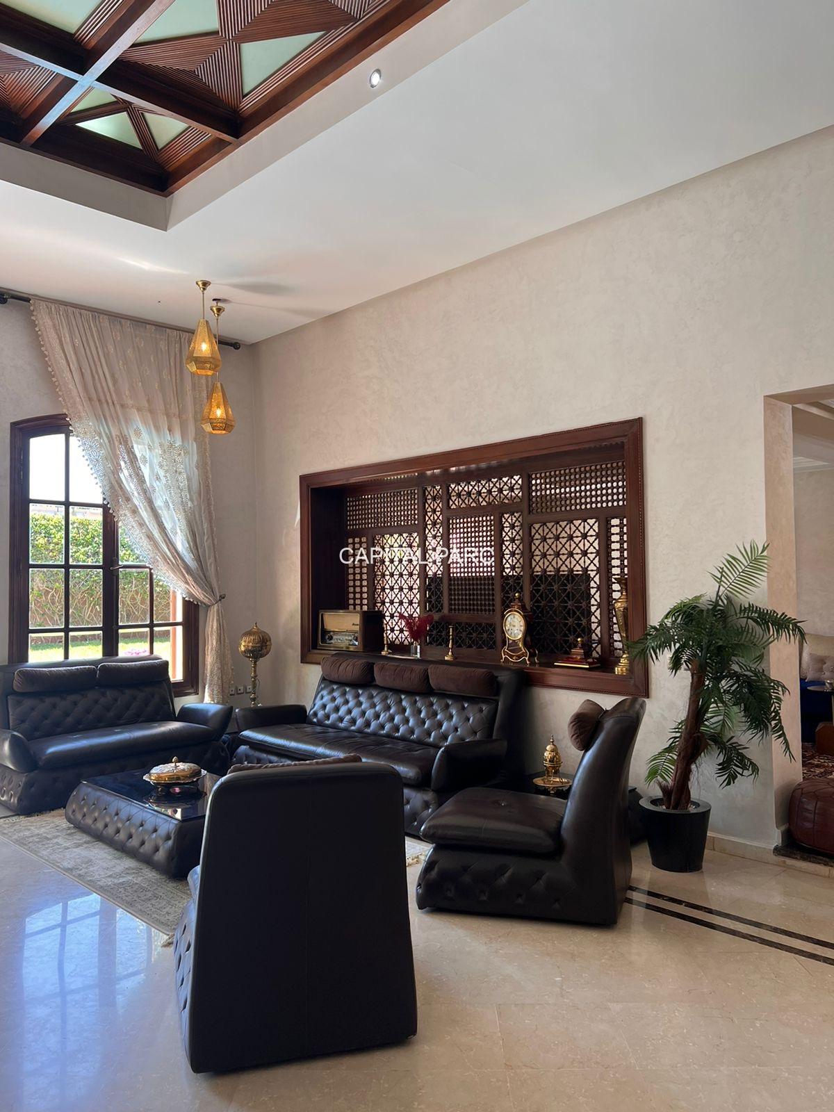 54c08b6b 71c0 4c58 Bfa5 5ccf74c9382e