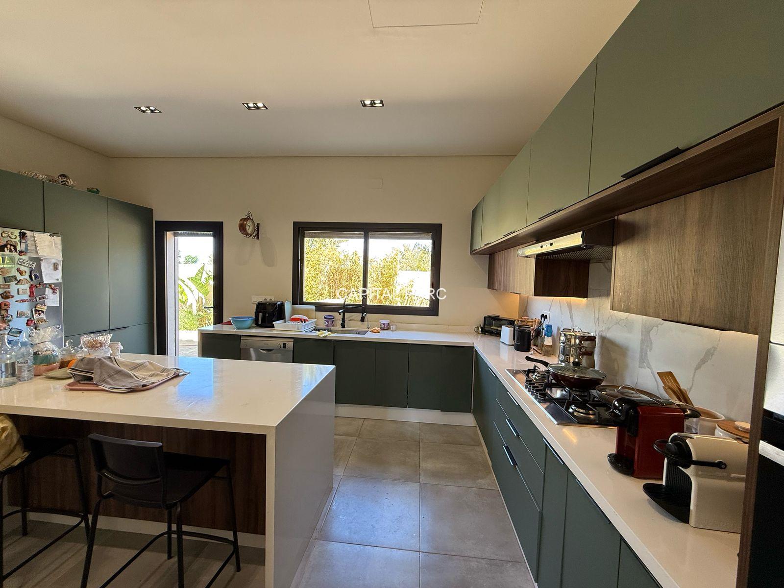 9eb2a425 629c 46d7 B804 F84ac736bfb6