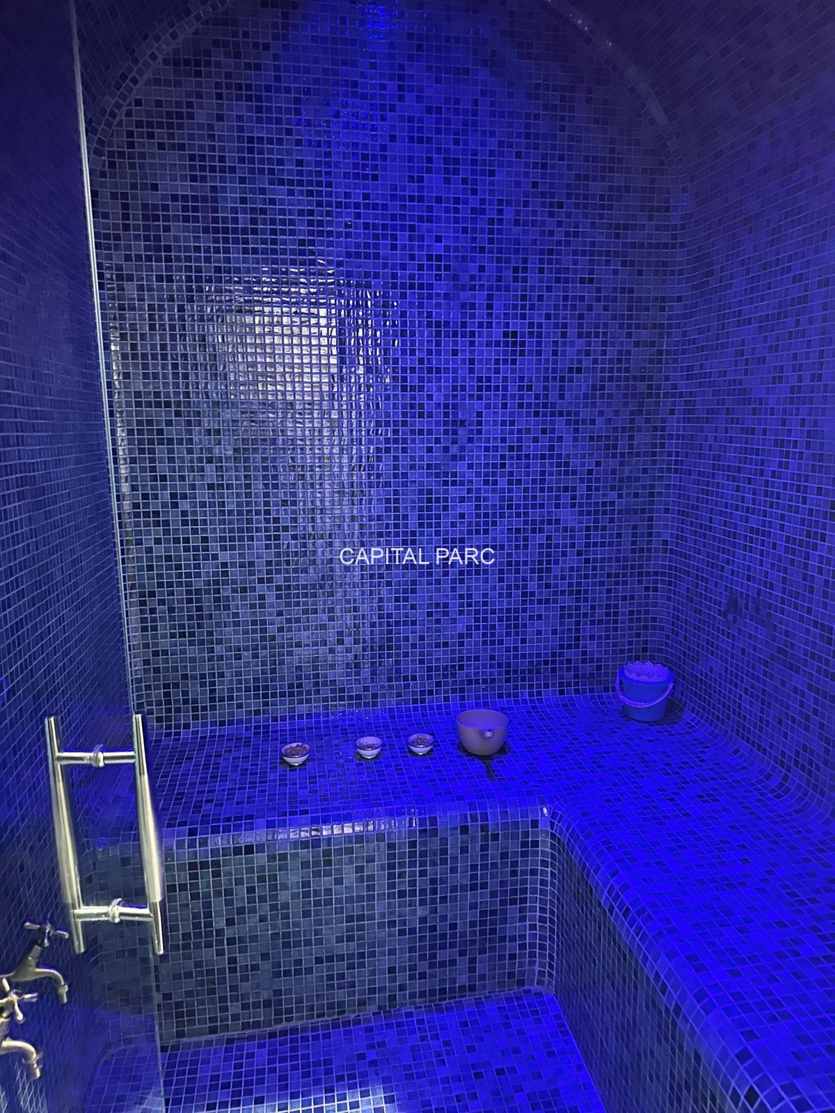 0ec52c18 59b1 41bd B08a 1f61b600216d