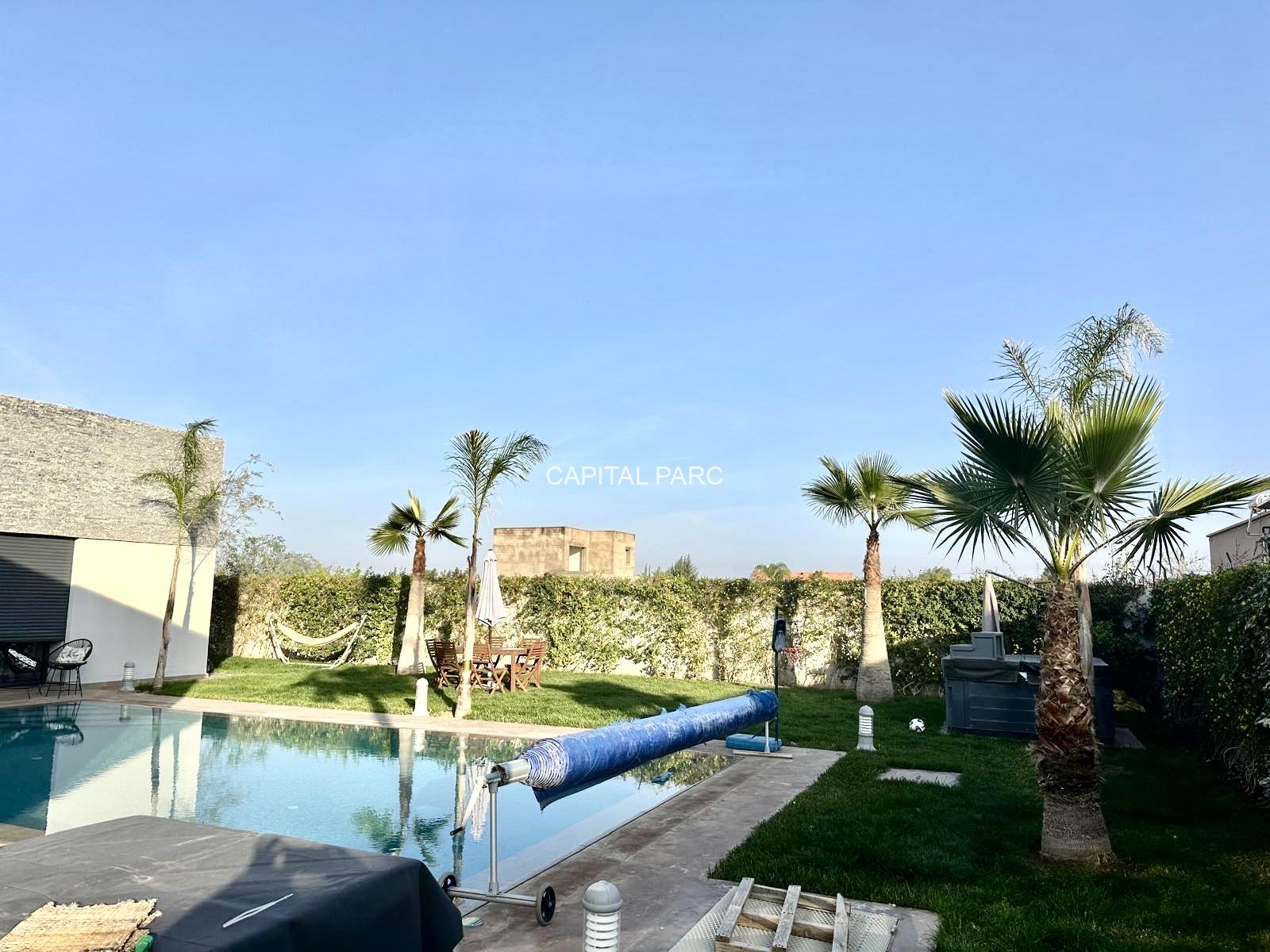 3b84dd8a C56f 4f1d B731 7993439b0d8c