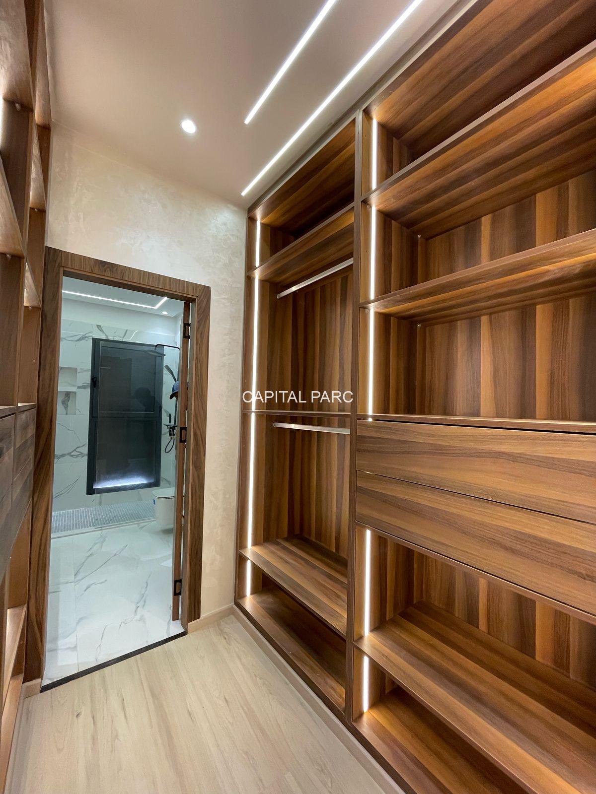 Ed12a10a 1134 4971 A67a Cd22d71885f5