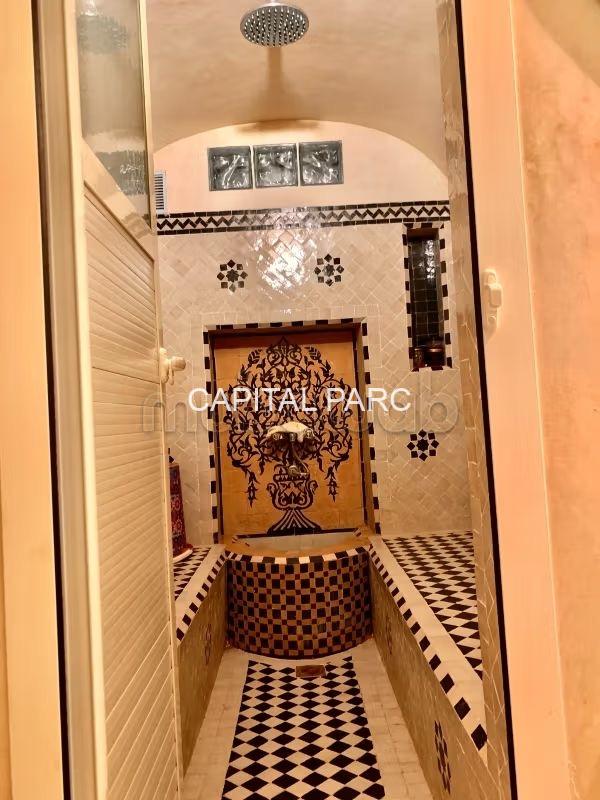 07b3fe96 5192 456a Bdd5 D290c710efee