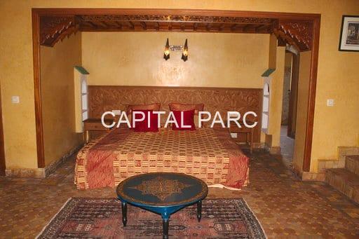 85b2798c 2564 465d B05d 6f399aedc990