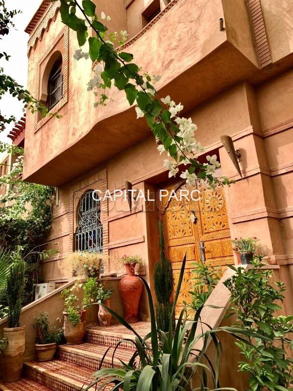 Be12f32b 9a87 436c A4dc A621357bedb6