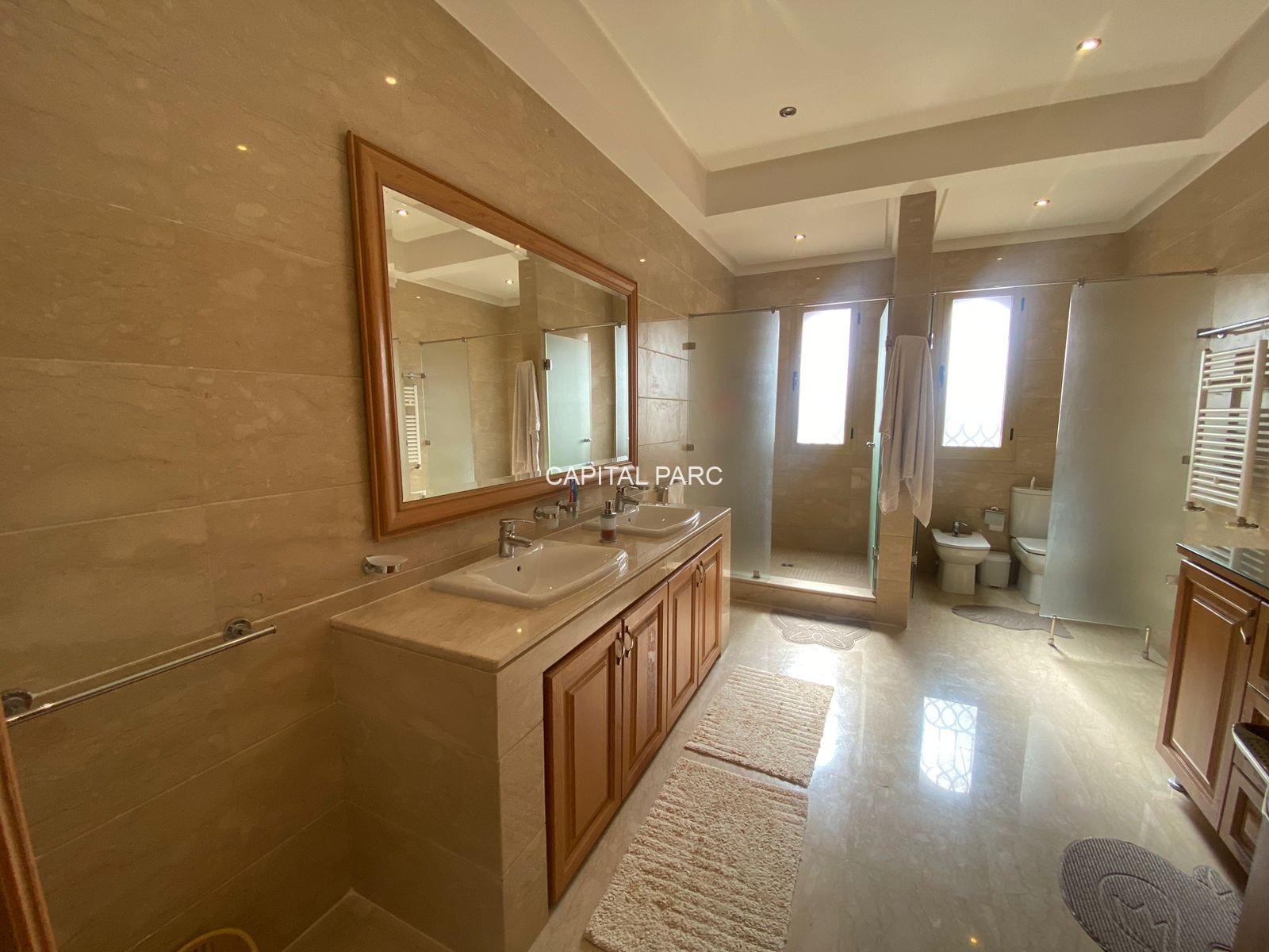 Ef32ad89 1234 442e 884e 71a9ed05b3de