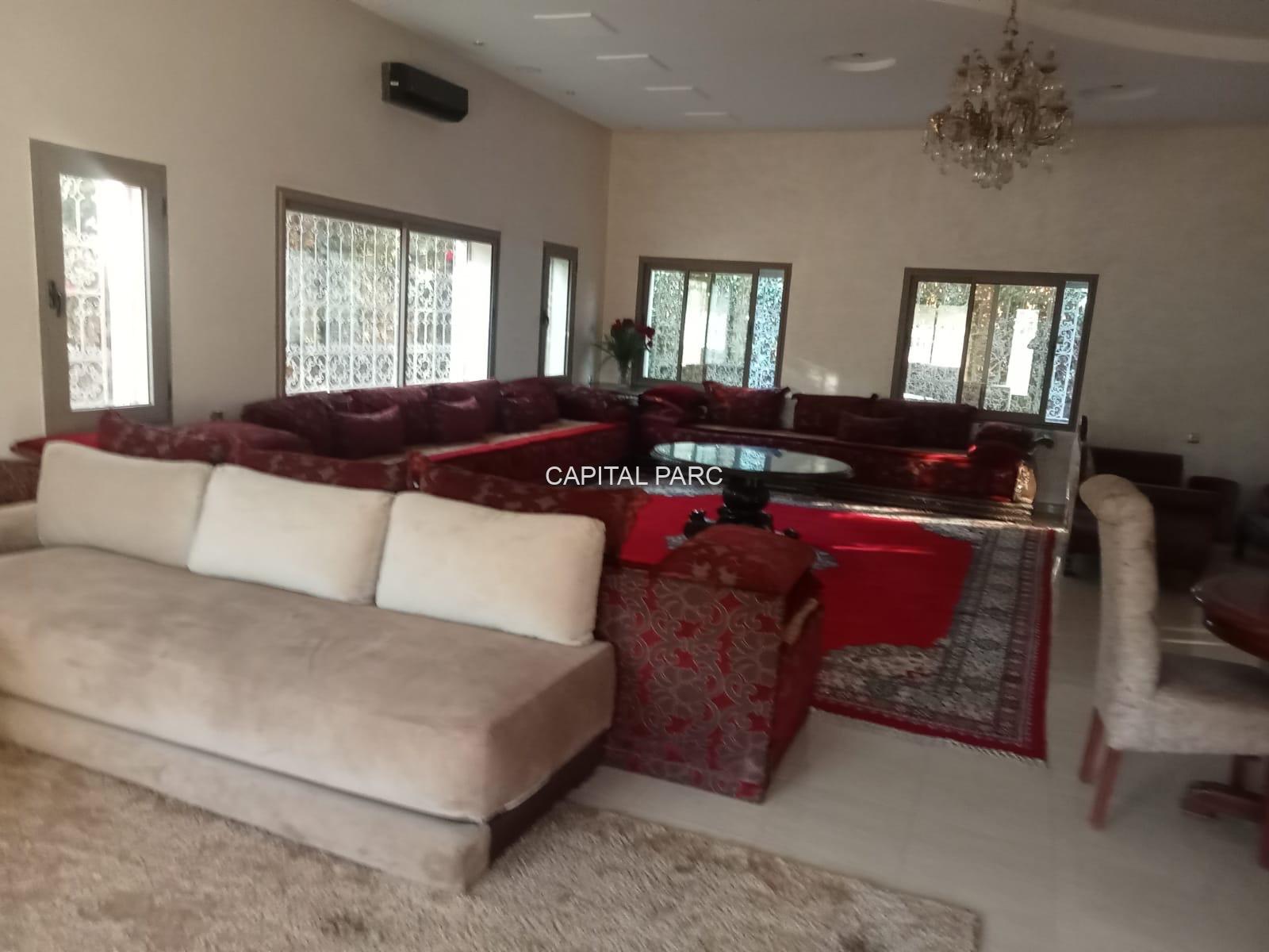 0b2c5ea2 9a07 4dcb b26e 0608b0d06691