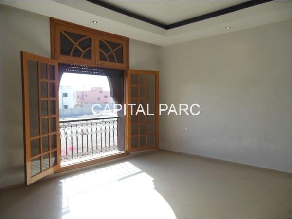 e359f8ab aba0 4469 a4f6 304eae0f17df