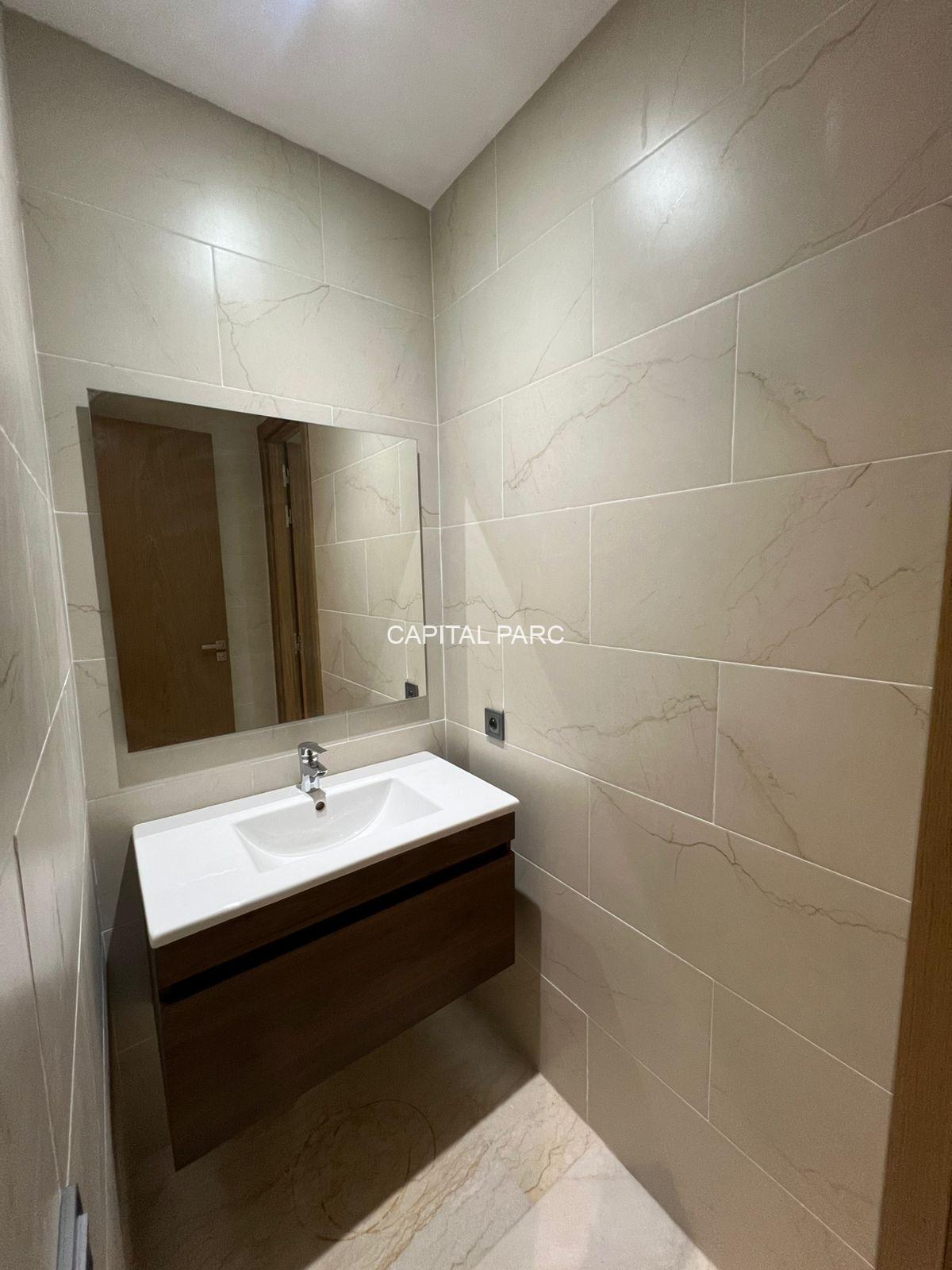 02772c4c 4f46 4ee3 9710 a084a451fef6