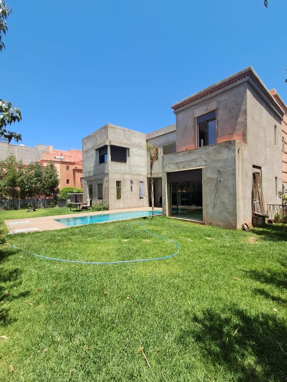 0726fcf4 59e3 4dfd 87a1 e80f966e7beb