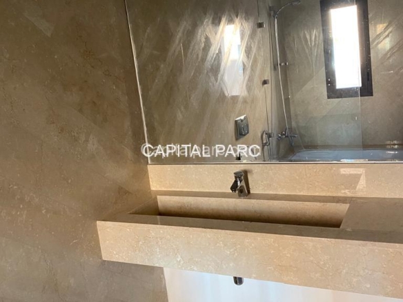 0e670e82 7b08 4e7e b318 b7b83997532e