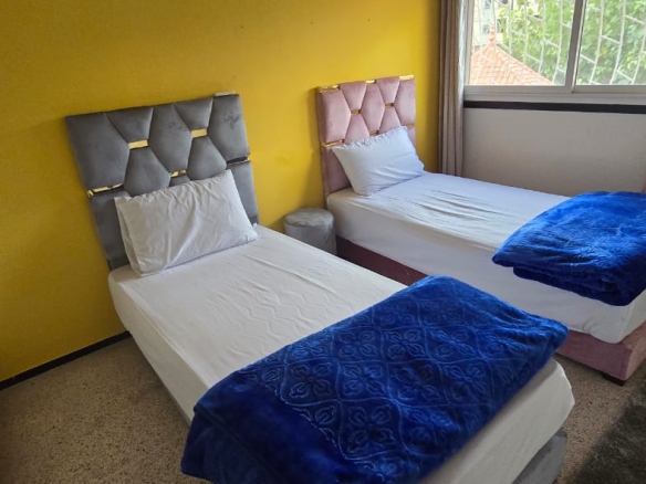 1d94f3a6 f2a7 49f6 80e4 84bebce7c15b