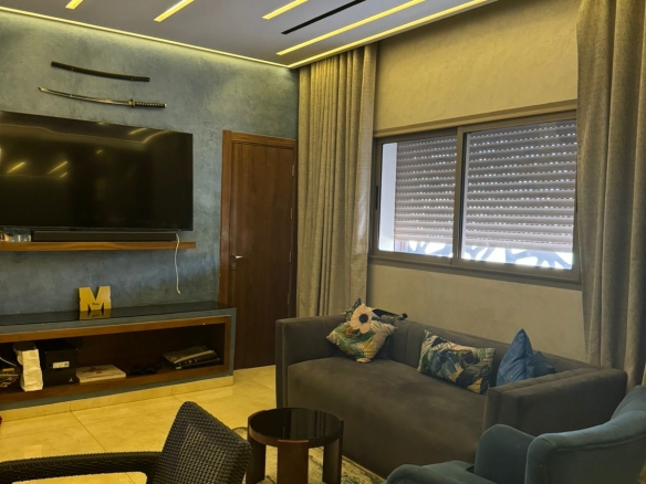 1f8c3f01 616a 4933 ab24 850e1938919e