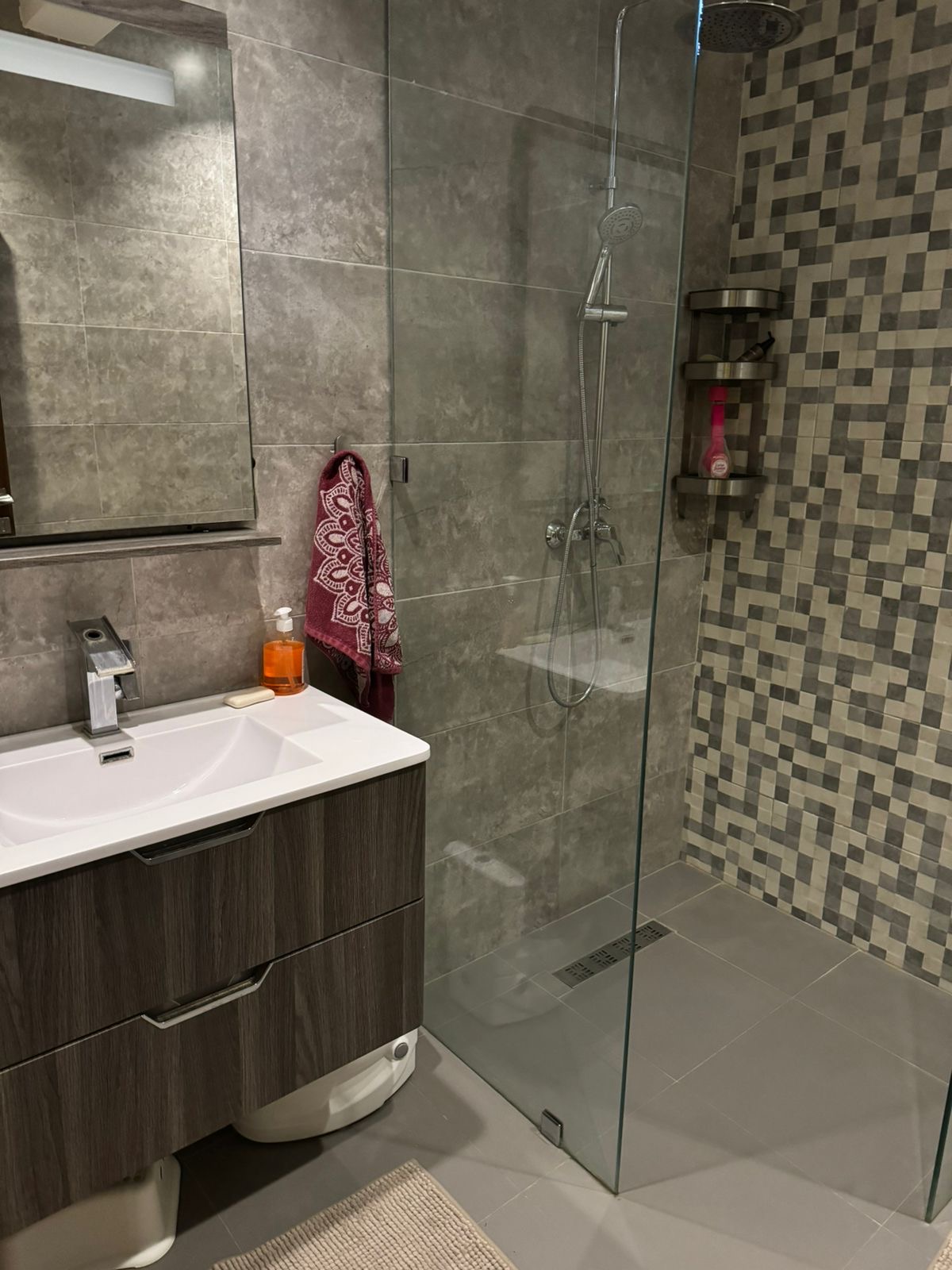 2cce885f 7edd 43cf 9080 51ef159169eb