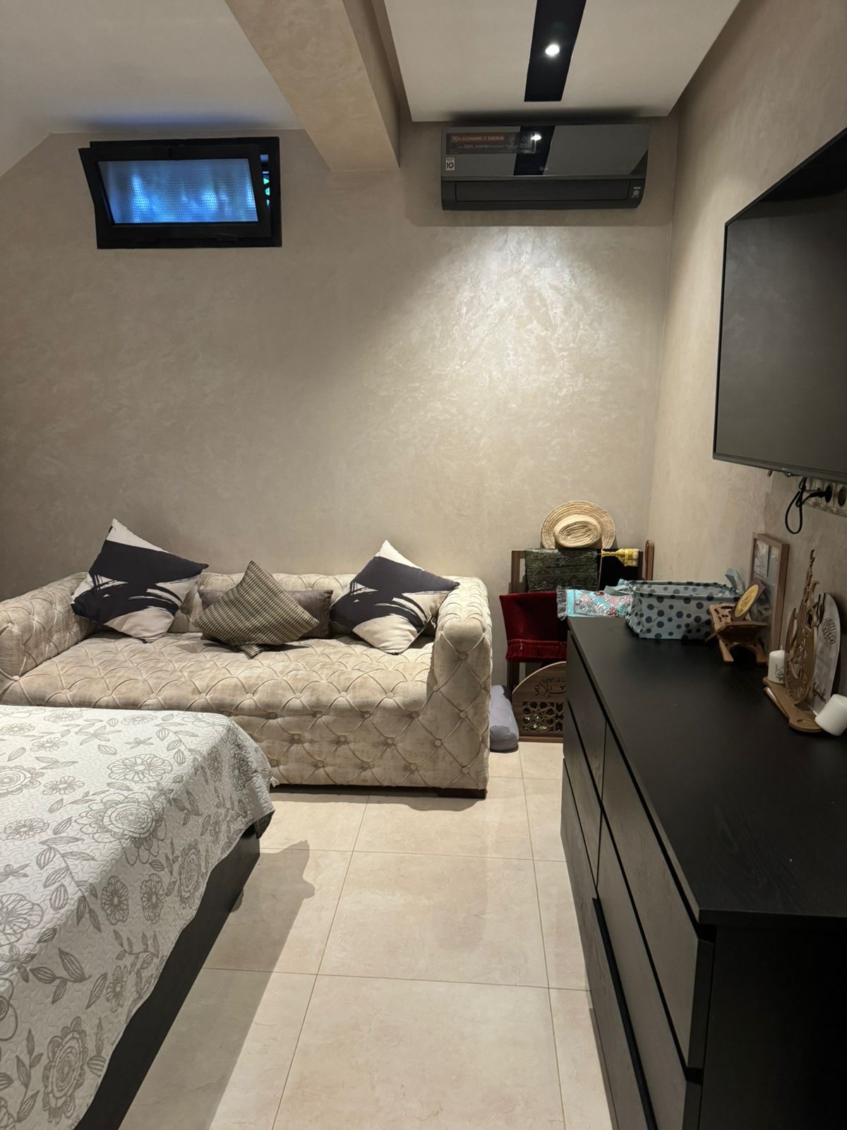 37b3a480 ec07 4468 b3f2 72152d54bd08