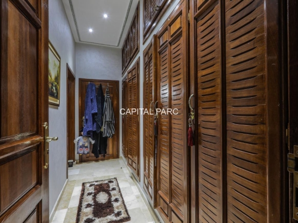 55aa3318 6a06 43c9 94c9 dcc4fb89711f