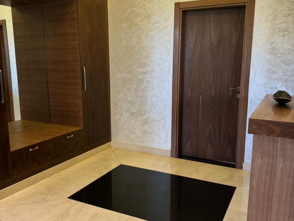 5b03807d dba0 452c bb8b e3b980939732