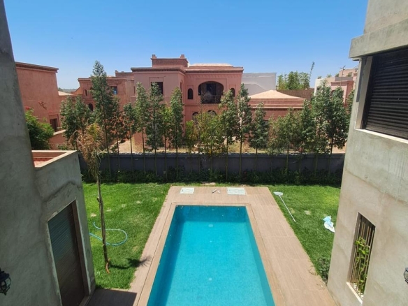 7e406d99 9952 436e b92a fcde4b1284e4