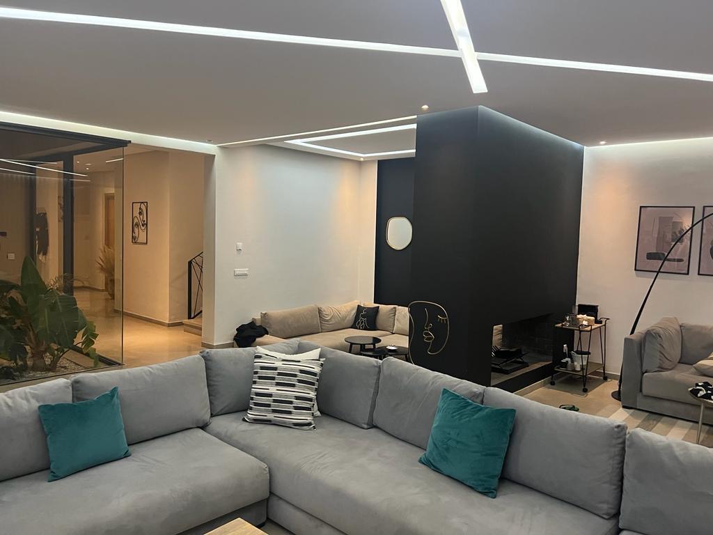 aa484857 8795 4460 be05 6c6b47b41b6d