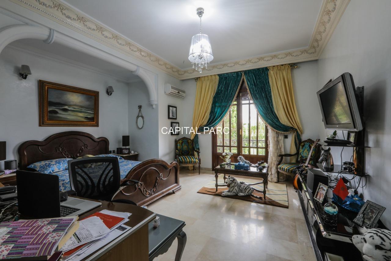 b42c1a6a 5211 47b9 9519 b6a5d58c6d18