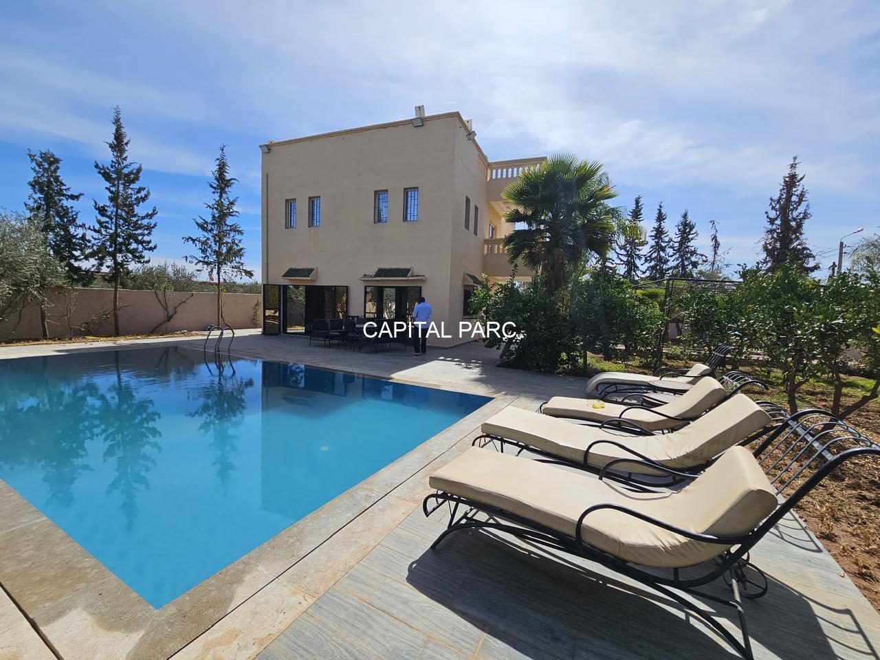capitalparc_location-longue-duree-petite-maison-avec-piscine-marrakech-route-de-fes_35194