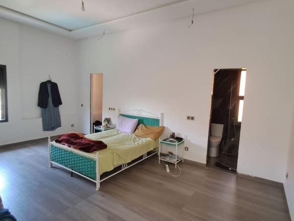 dfa71c1a 0dee 4e20 9ef0 28d0d68f1bce