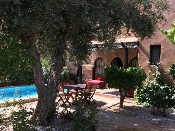 f12ff85a 128f 4d51 bfd9 cf9a1e214adb scaled