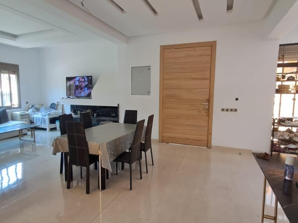 f59e3f0a 8045 438f 9d20 cb97cc7de16f