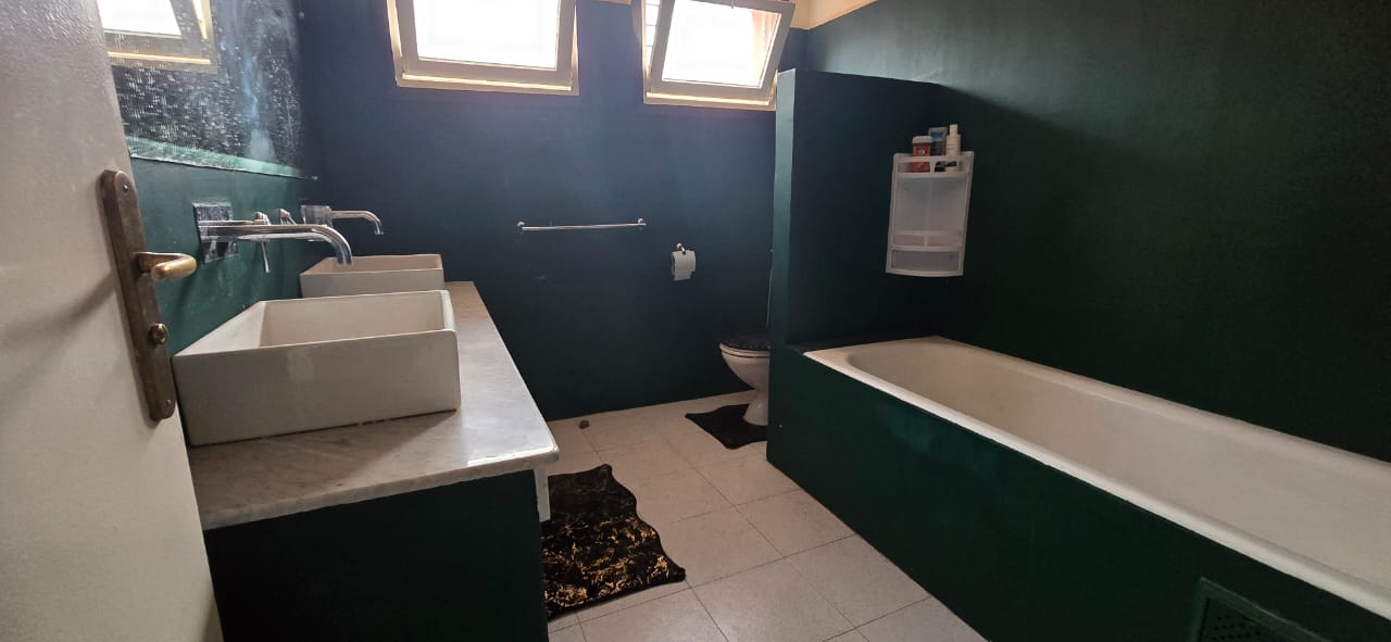 fa5e2686 1345 4768 ba8f c416fdba7ee3