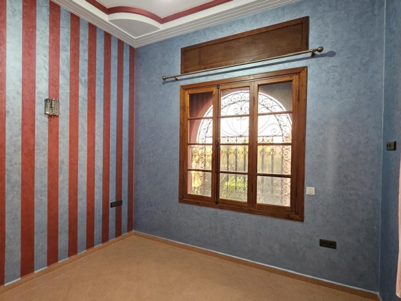 398b3dd2 1ddd 467c 80a4 1108a066ce40