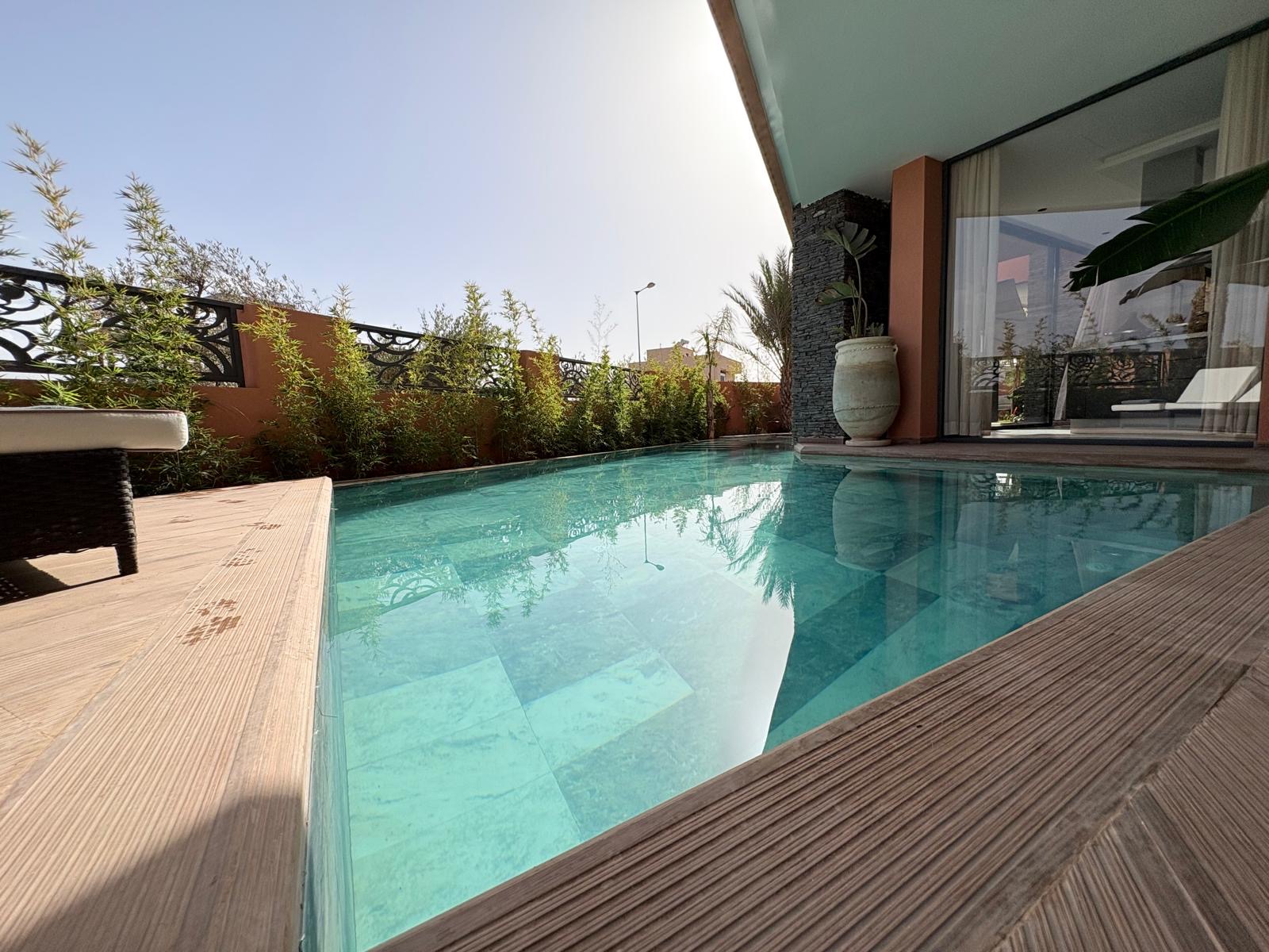 3dbda0da d340 4c11 84c9 64b3026ba2bc