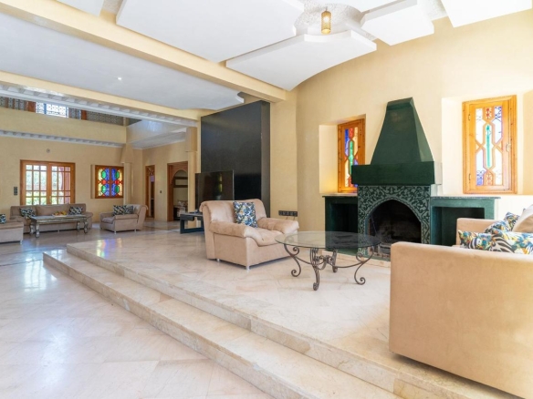 4cc28fad bdd7 4310 9de5 c61e21427fee