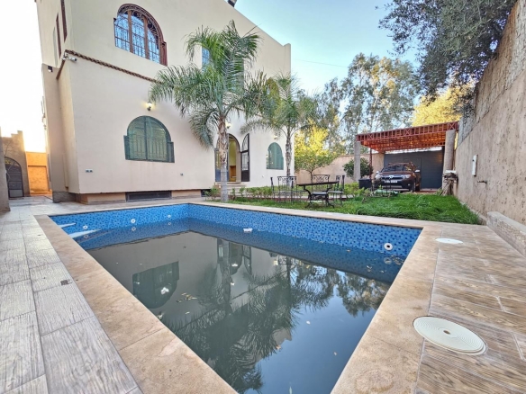 d5f21703 811d 44ed ab89 ccffca6b25c8