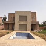 Vente : villa à usage commercial