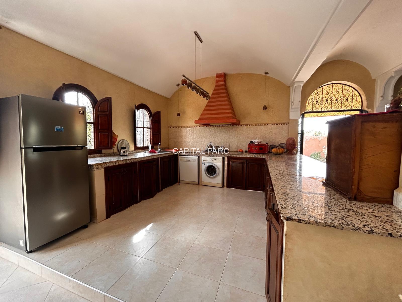 0ee0748e 9fd2 4cce 80da c16b03d2b6aa