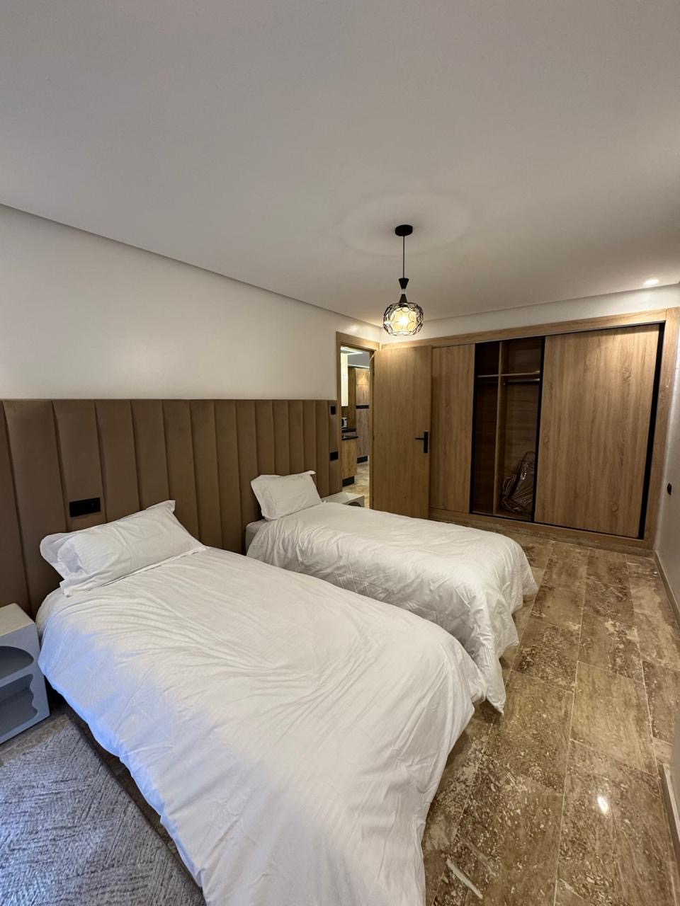 3ff4771f 167d 42d9 badb f02b5419f9e9