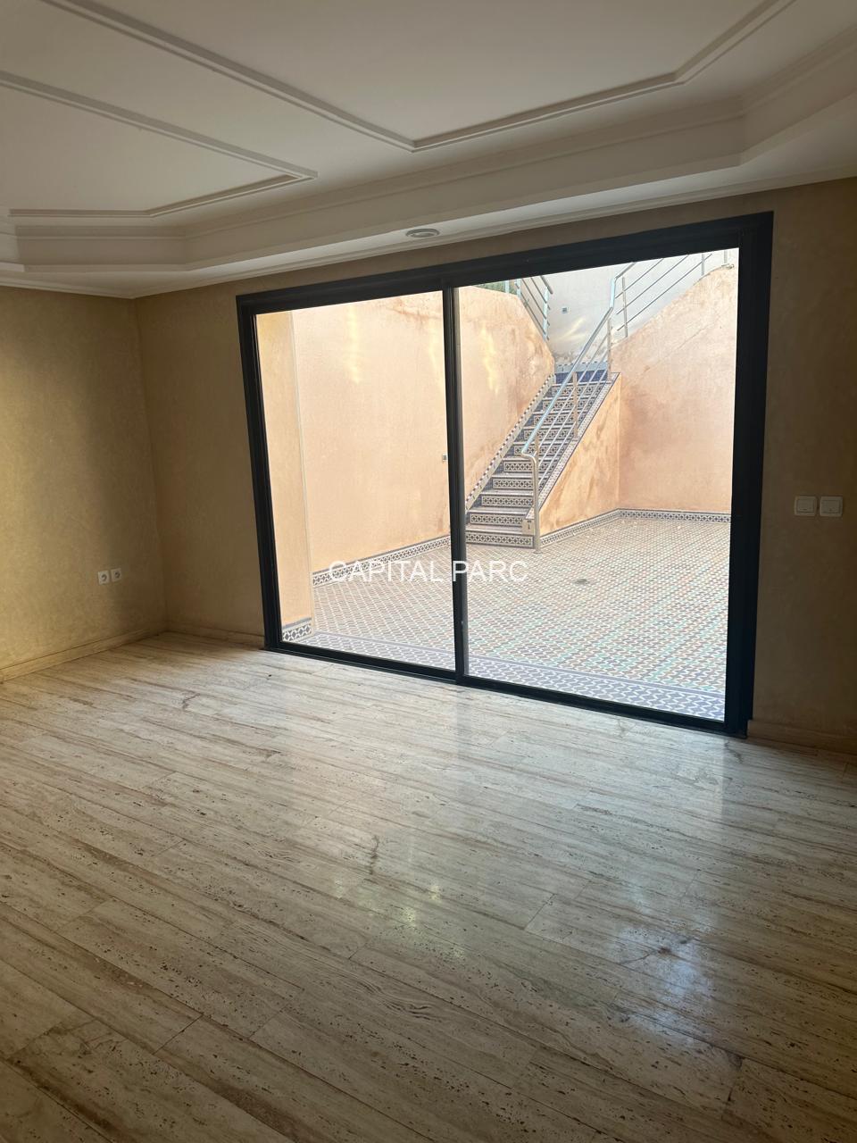 4c399d03 92a8 4de6 Bcc1 B9745ffef8ee