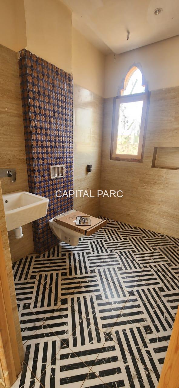 b1826599 1bf4 4317 8267 25ad5174499e