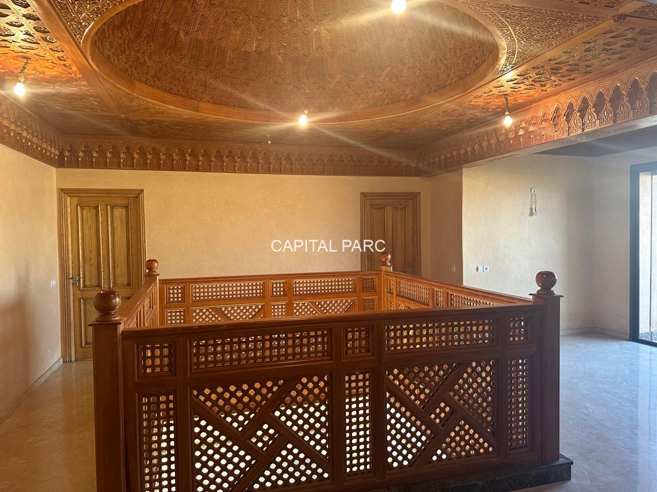 Ea9de289 Aec2 43ee B88a C825137146d1