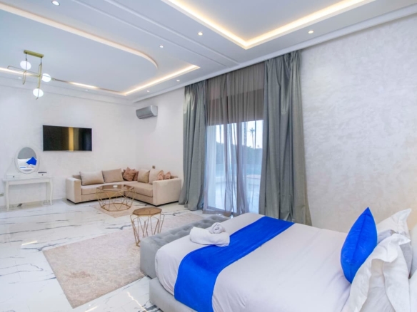 0470525d 8359 4882 9eeb d5242883b007