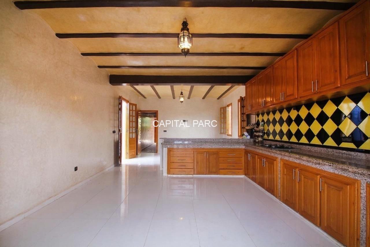 1f4b3035 f6c8 4b3d b97e 1ee66604fc56