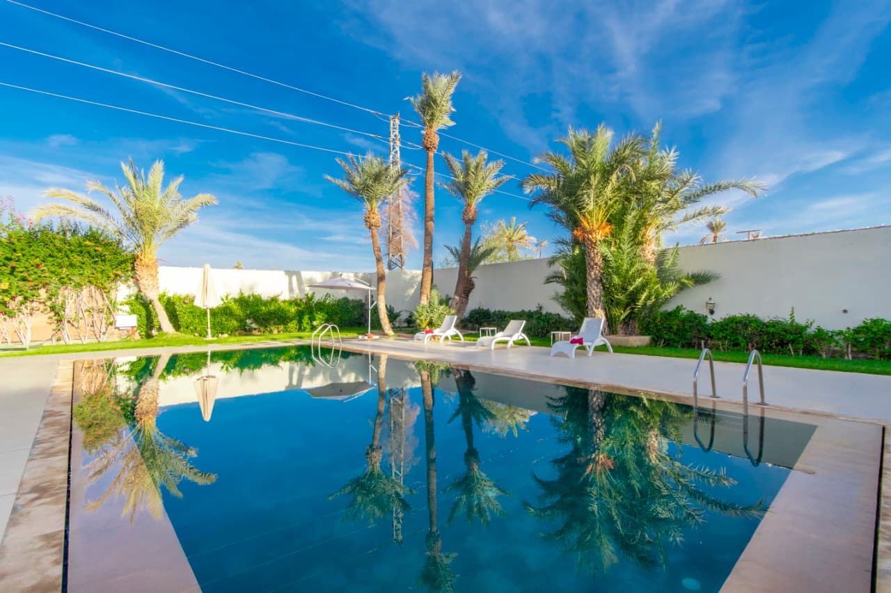 2a00f154 cb04 405b aec1 e9841e4a66b6