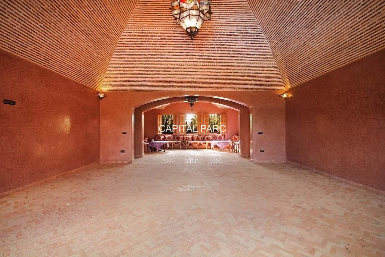 3dafe6f3 f3d8 4466 83bf ad0048120f73