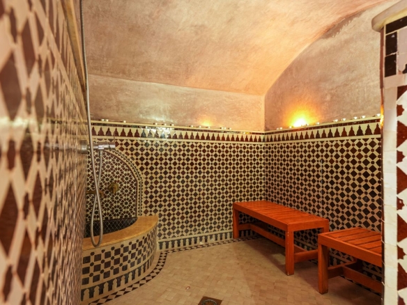 5670a006 e102 4a13 90ad c43427acd4b2