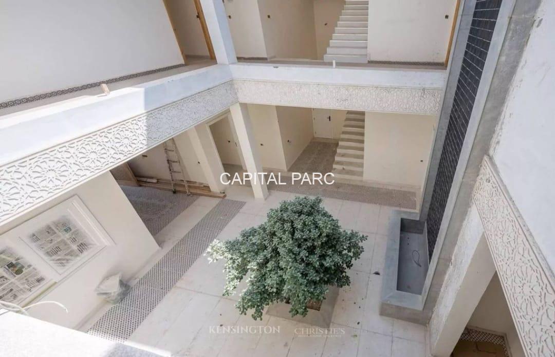 72f7992b 1f9d 40fb 94b2 aad6df97a796