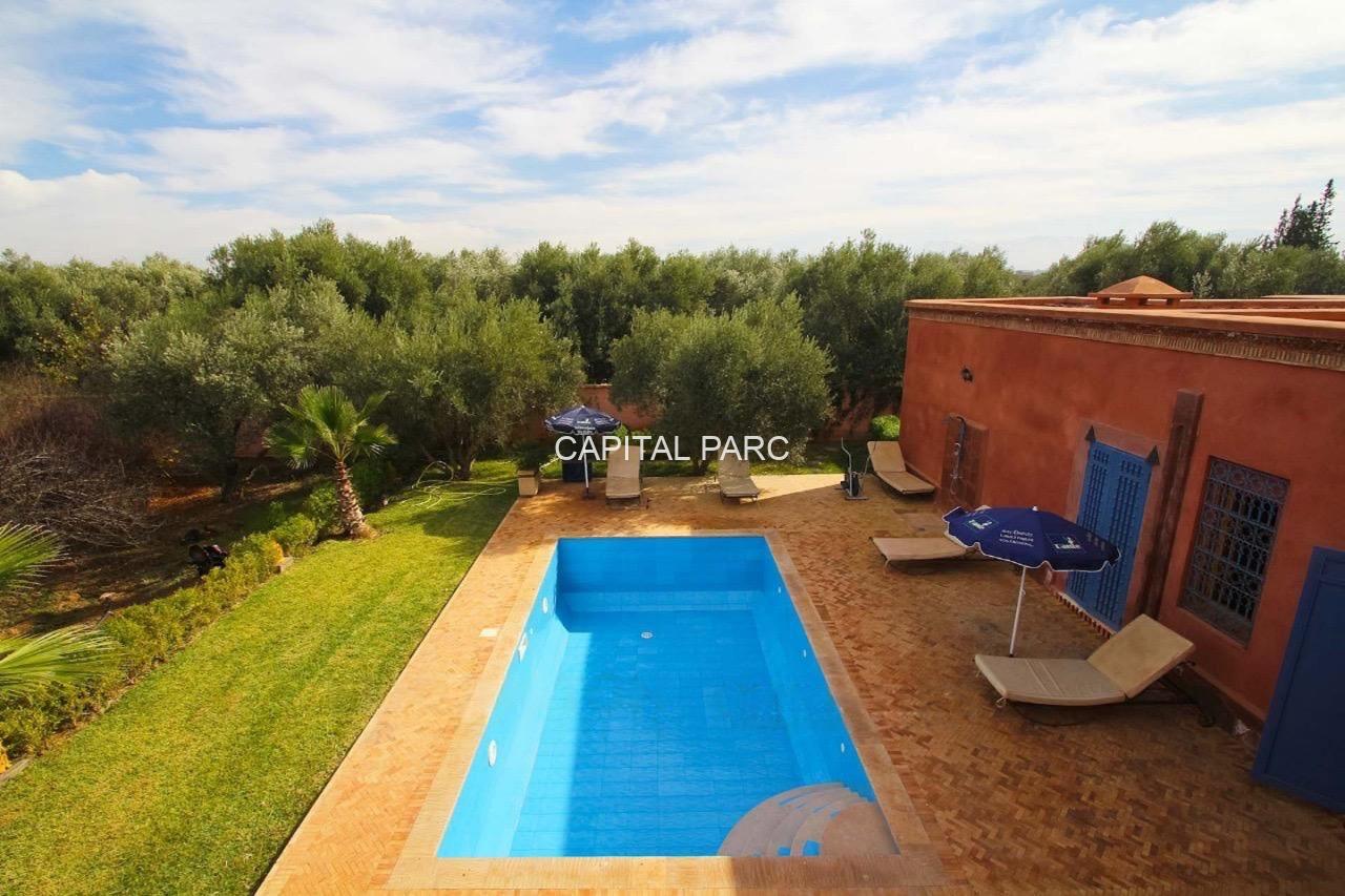 90f0eef5 bb4a 429f 8e24 d405a5116af0