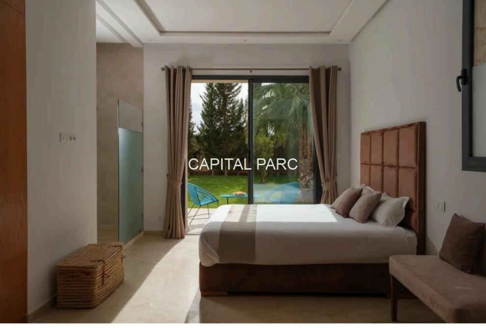 b9b75589 93db 442f b6e5 06f80e8d3cb9